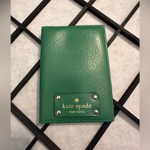 Kate Spade ♠️ Passport Holder